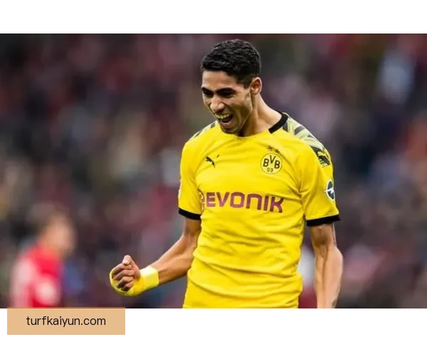 阿什拉夫持续保持速度优势，展现世界顶级球员的竞争力。