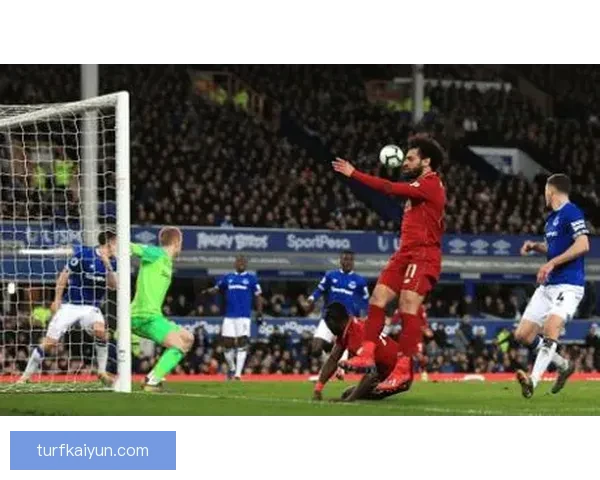 英超弗洛最近状态回暖，球队竞争力明显增强