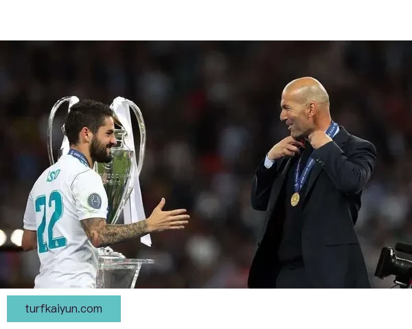 齐达内比赛智慧解析：技术与战术的完美结合状态回暖