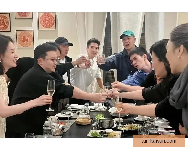 曼城球迷对Rodri的喜爱持续提升，表现稳健引人注目